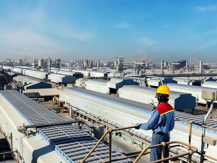 EGA-Jebel-Ali-smelter_17839948cfc_large.jpg