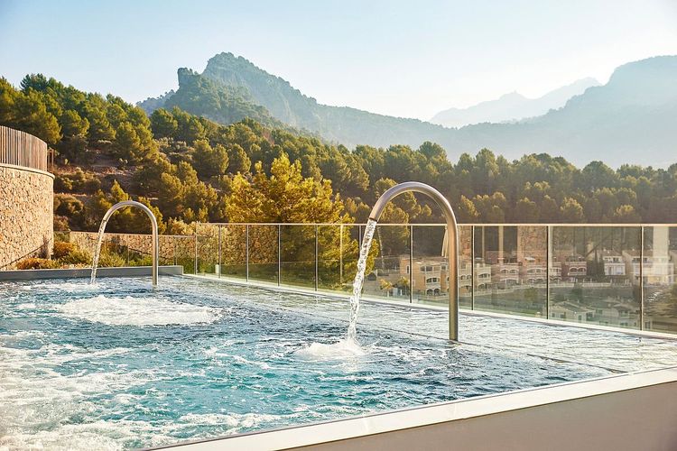 JumeirahMallorcaHydropool2cmjnRVB.jpg