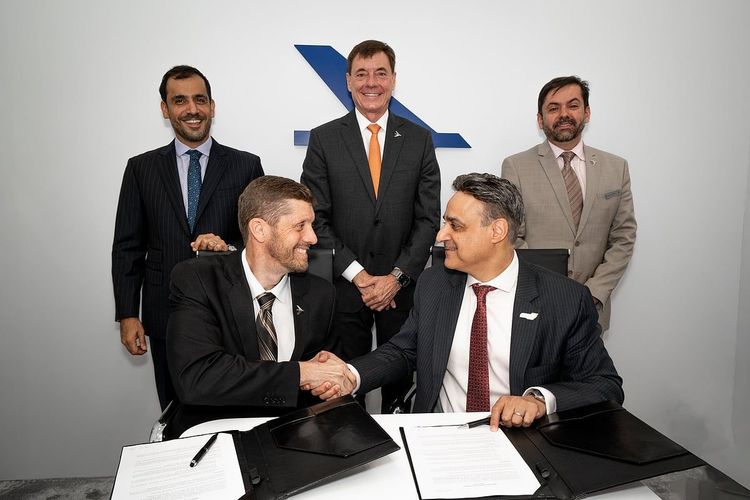 Embraer-and-Mubadala.jpg